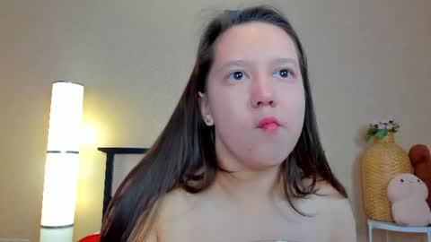 Snapshot of mira_karter chatting on July 9, 2:26 am Mira online show from July 9, 2:26 am
