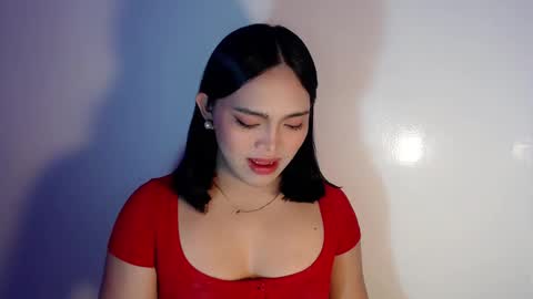 Snapshot of mira_luna222 chatting on February 25, 5:25 pm Mira Bella online show from February 25, 5:25 pm