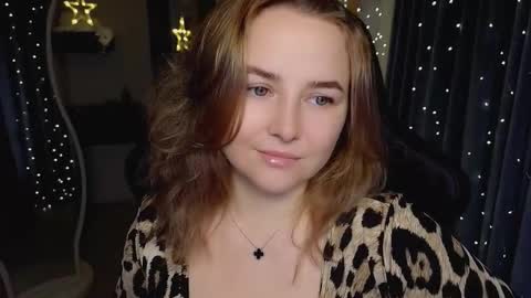 Snapshot of mira_mermayd chatting on December 23, 10:02 am Mira online show from December 23, 10:02 am