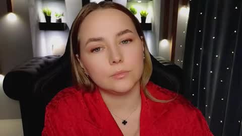 Snapshot of mira_mermayd chatting on January 17, 1:54 am Mira online show from January 17, 1:54 am