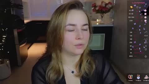 Snapshot of mira_mermayd chatting on February 13, 1:45 am Mira online show from February 13, 1:45 am