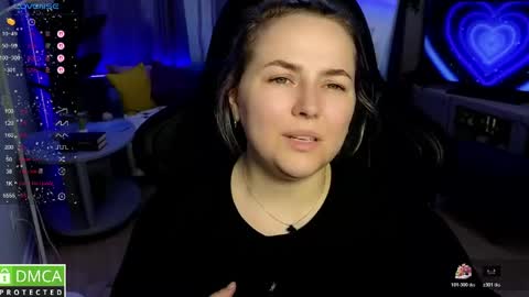 Snapshot of mira_mermayd chatting on May 10, 1:22 am Mira online show from May 10, 1:22 am