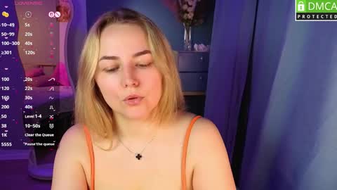 Snapshot of mira_mermayd chatting on May 29, 1:36 am Mira online show from May 29, 1:36 am