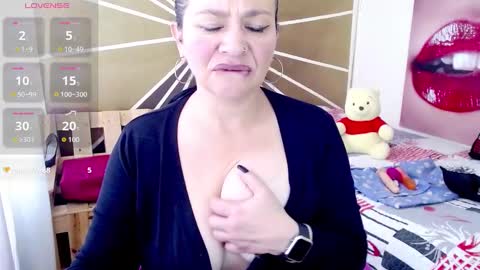 Vicky online show from October 1, 2:56 pm