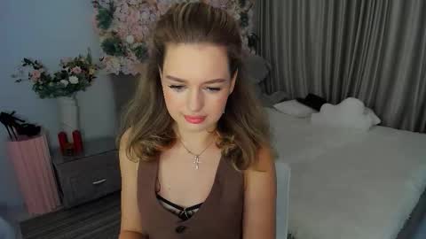 Emma online show from September 21, 10:06 am