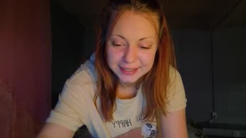 Snapshot of mirahardmanxx chatting on November 2, 1:46 pm Happy New Year online show from November 2, 1:46 pm