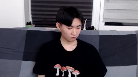 Snapshot of miram_yoo chatting on January 11, 5:40 pm online show from January 11, 5:40 pm