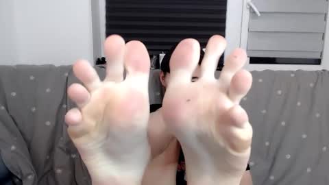 Snapshot of miram_yoo chatting on March 9, 11:46 pm online show from March 9, 11:46 pm