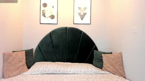 Snapshot of miranda_doll_ chatting on June 20, 12:08 pm online show from June 20, 12:08 pm
