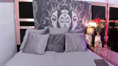 Miranda  online show from February 24, 6:17 pm