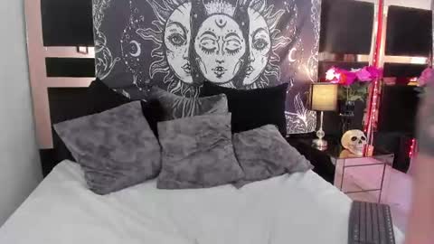 Miranda  online show from July 2, 6:36 pm