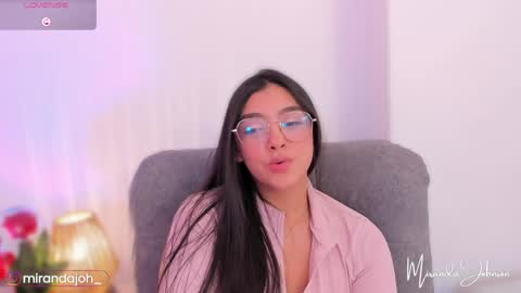 Snapshot of mirandajohnson_ chatting on May 19, 1:28 pm Miranda online show from May 19, 1:28 pm