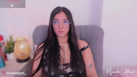 Snapshot of mirandajohnson_ chatting on May 29, 2:26 pm Miranda online show from May 29, 2:26 pm