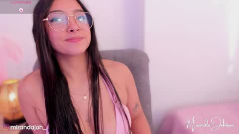 Snapshot of mirandajohnson_ chatting on June 2, 12:51 pm Miranda online show from June 2, 12:51 pm