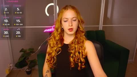 MirandaMayers online show from October 7, 11:40 am