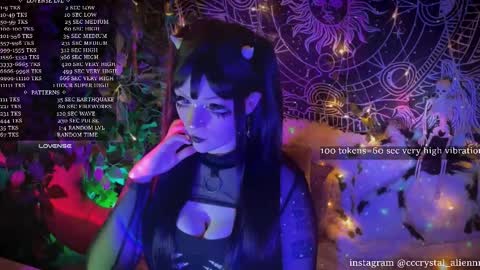 mirareed online show from February 3, 9:31 pm