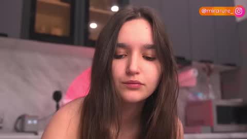 mirarune online show from December 22, 1:19 pm