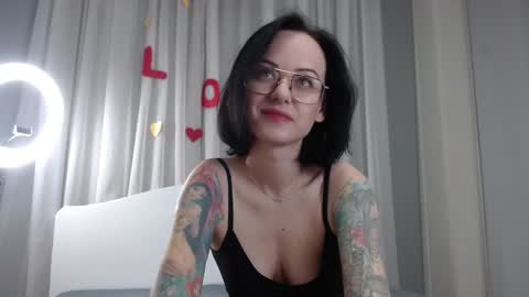 Mira online show from March 2, 8:18 pm