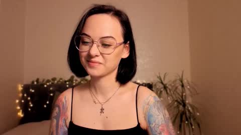 MiraSkyy online show from November 29, 3:48 pm