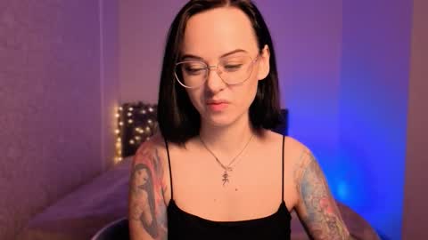 MiraSkyy online show from January 9, 5:48 pm