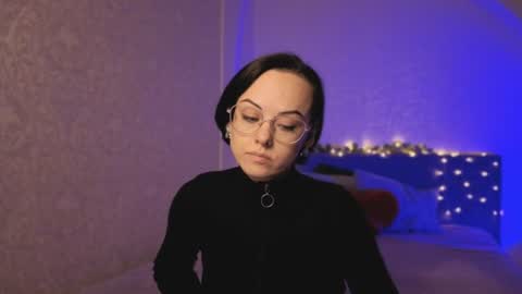 MiraSkyy online show from July 10, 5:04 pm