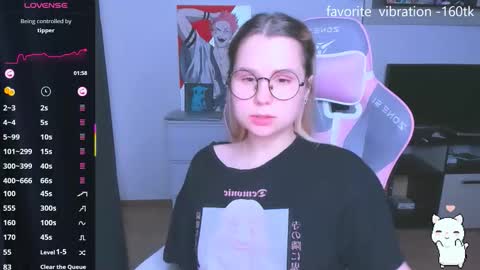 Kira online show from November 5, 6:08 pm