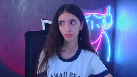 Snapshot of miri_miss chatting on January 16, 4:28 pm Miri online show from January 16, 4:28 pm