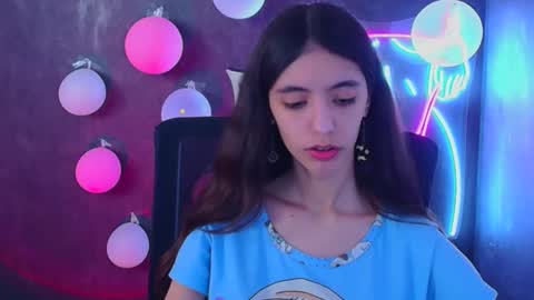 Snapshot of miri_miss chatting on February 23, 1:32 pm Miri online show from February 23, 1:32 pm