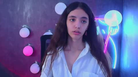 Snapshot of miri_miss chatting on March 5, 4:57 pm Miri online show from March 5, 4:57 pm