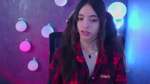 Snapshot of miri_miss chatting on March 8, 7:27 am Miri online show from March 8, 7:27 am