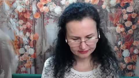 Miroslava Happi online show from April 23, 6:14 am