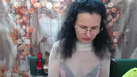 Miroslava Happi online show from May 30, 7:05 am