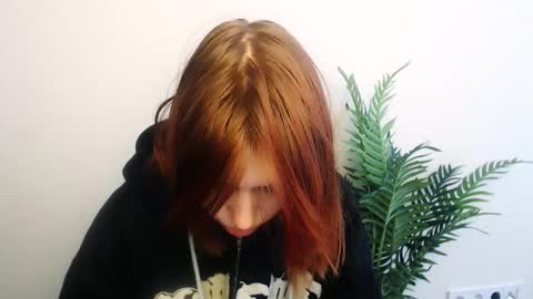 Snapshot of misaki_chan_ chatting on January 19, 7:23 am misaki_chan_ online show from January 19, 7:23 am