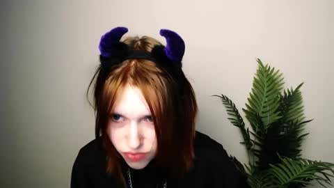 Snapshot of misaki_chan_ chatting on February 19, 11:01 pm misaki_chan_ online show from February 19, 11:01 pm