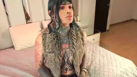 Snapshot of misakiseis chatting on February 17, 2:57 pm online show from February 17, 2:57 pm