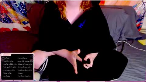 Snapshot of mischievousmalice chatting on November 25, 1:49 am Mischievous Malice online show from November 25, 1:49 am