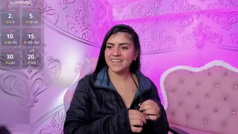 Snapshot of mish_raven chatting on August 4, 11:24 am mish_raven online show from August 4, 11:24 am