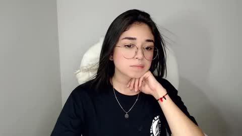 Snapshot of misha__sweet__27 chatting on January 15, 5:40 am misha online show from January 15, 5:40 am