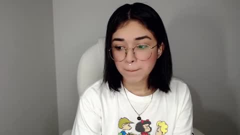 Snapshot of misha__sweet__27 chatting on January 17, 12:31 am misha online show from January 17, 12:31 am