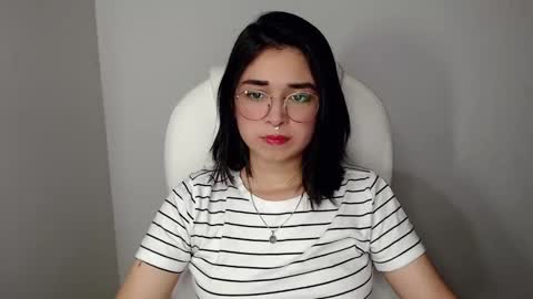 Snapshot of misha__sweet__27 chatting on January 23, 5:45 am misha online show from January 23, 5:45 am