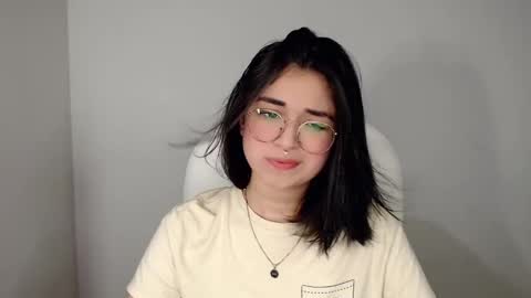 Snapshot of misha__sweet__27 chatting on January 28, 3:04 am misha online show from January 28, 3:04 am