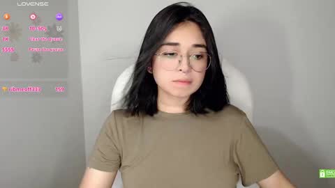 Snapshot of misha__sweet__27 chatting on February 9, 8:44 am misha online show from February 9, 8:44 am