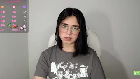 Snapshot of misha__sweet__27 chatting on February 19, 6:55 am misha online show from February 19, 6:55 am
