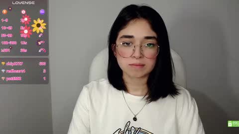 Snapshot of misha__sweet__27 chatting on March 12, 5:02 am misha online show from March 12, 5:02 am