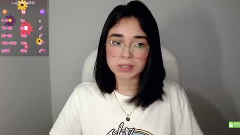 Snapshot of misha__sweet__27 chatting on March 12, 8:08 am misha online show from March 12, 8:08 am