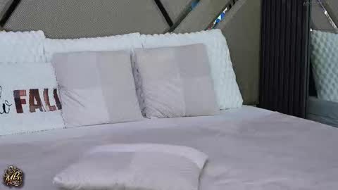 MishaBrizo online show from November 20, 5:18 am