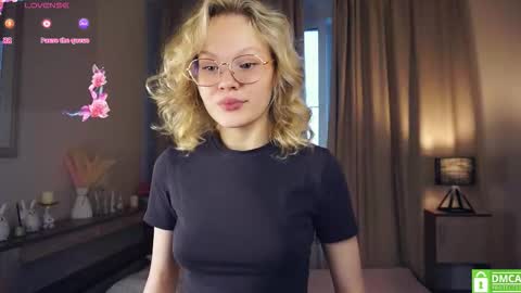 Your Betty online show from September 20, 2:51 pm