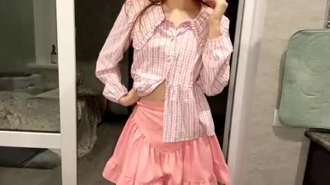 Molly online show from October 11, 4:05 pm