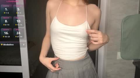 Molly online show from November 18, 5:28 pm