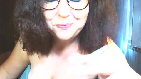 Snapshot of mishakiss34 chatting on June 5, 9:48 am Misha online show from June 5, 9:48 am